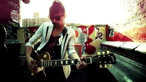 Atomic Tom - Break My Heart Around You (LIVE From NYC Rooftop, 2011) (Live)