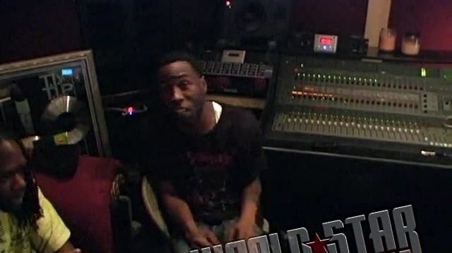 Yung Ralph - Freestyle In The Studio + Jon Boy - Amnesia [In Studio Performance]