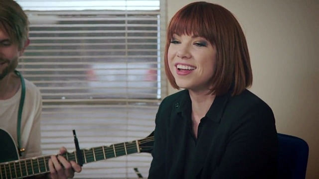 Carly Rae Jepsen - Call Me Maybe (Live At Make Room Concert)