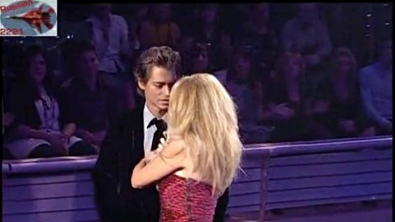 Marta Sánchez - Colgando en tus manos