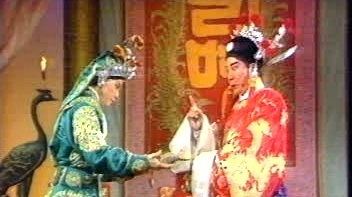 梁素珍 - 【汉剧】秦香莲 2/4