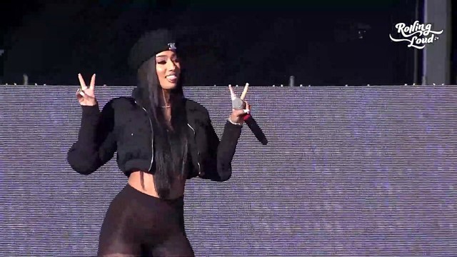 Rubi Rose - Rubi Rose Rolling Loud LA Full Set 2021 (Live At Rolling Loud LA 2021)