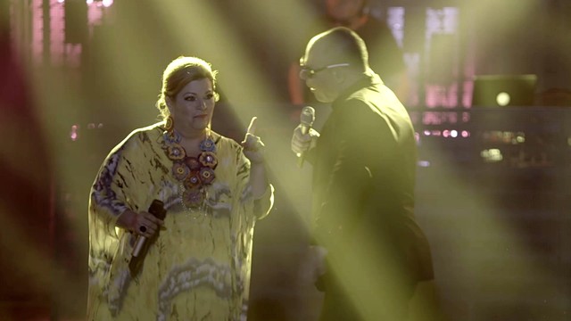 Caló - Colegiala (En Vivo) (Live)