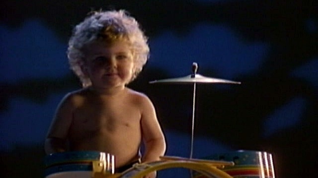 Alison Moyet - Weak in the Presence of Beauty