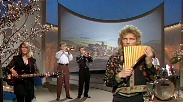 Edward Simoni - Wenn der Tag erwacht