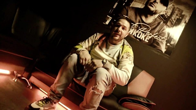 Taze - Clubhouse Is Killing My People