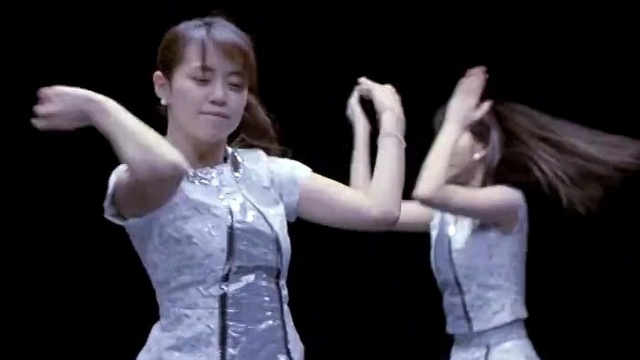 Juice=Juice - カラダだけが大人になったんじゃない