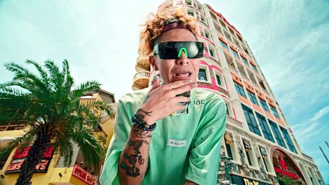 OZworld - OZKNEEZ FXXKED UP (Prod.Lil'Yukichi)