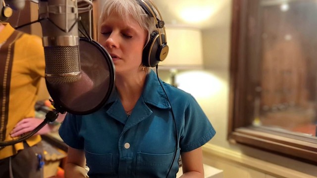 The Wild Things - Red Side of The Moon(feat. Trixie Mattel)