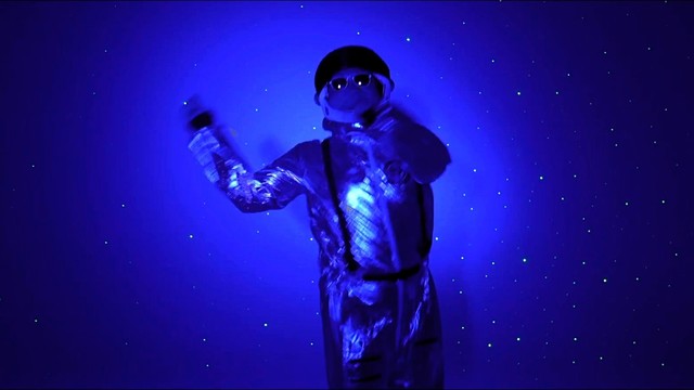 金奎钟 - 우주로 갈래 (Go to space)