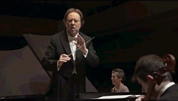 Maria João Pires - J.S.Bach (Live)