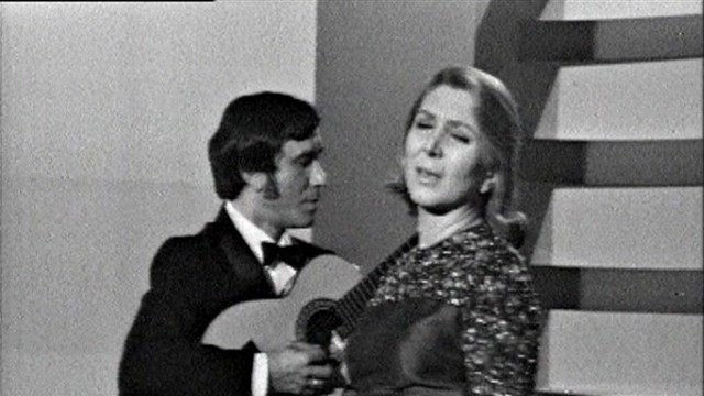 Maria Dolores Pradera - No Me Amenaces