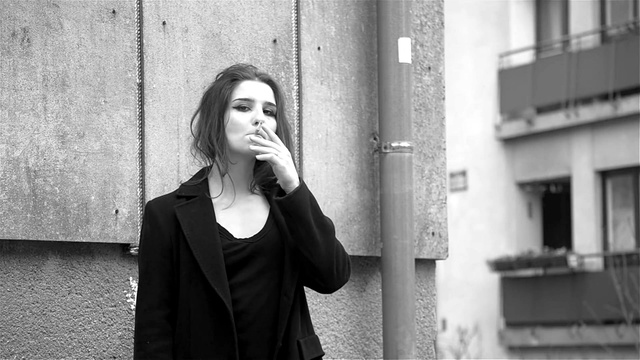 LaFamilia - Samo Pažnju