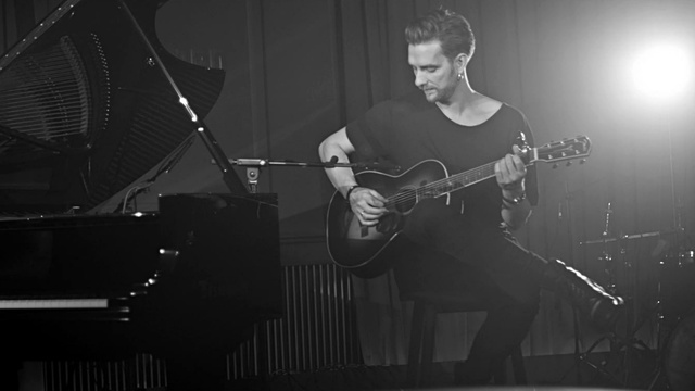 Joey Moe - Eneste (Akustisk Version)