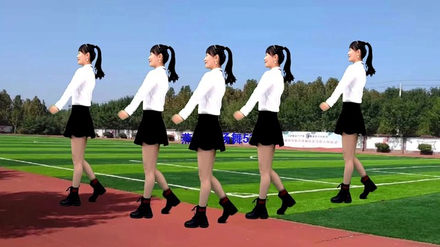 广场舞 - 打榜新歌上线《问星海》演唱：小阿枫，完整版一次看不够 (广场舞)