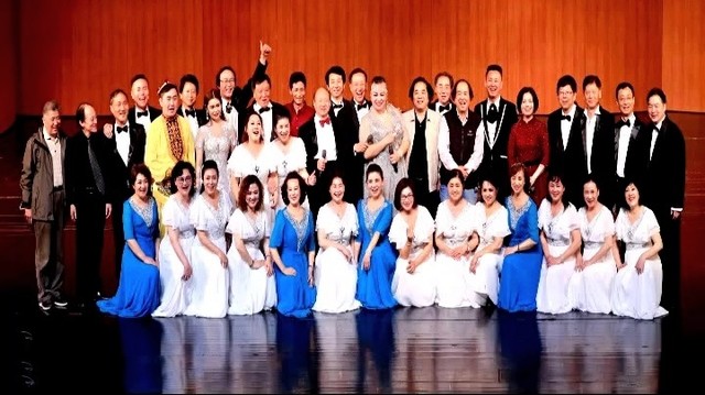 上海优乐艺术团 - 逆行之光