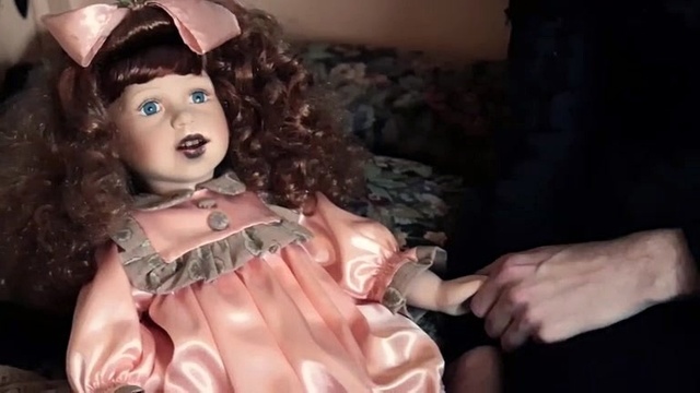 Henric De La Cour - Shark