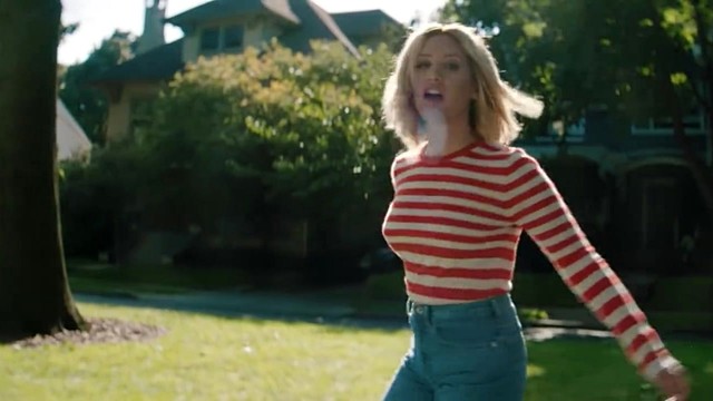 Ashley Tisdale - Voices in My Head