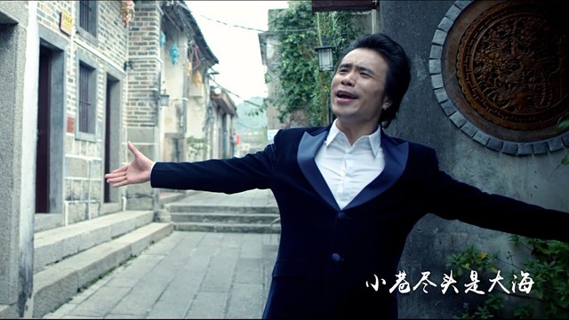 王如华 - 小巷尽头是大海