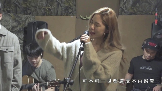 林若盈 - 圣诞⋯不需要别个 (对唱版)