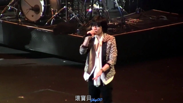 五月天 - 证明 香港红磡JRI演唱会 主-Ashin & Longtai 饭拍版 14/05/29 (饭拍版)