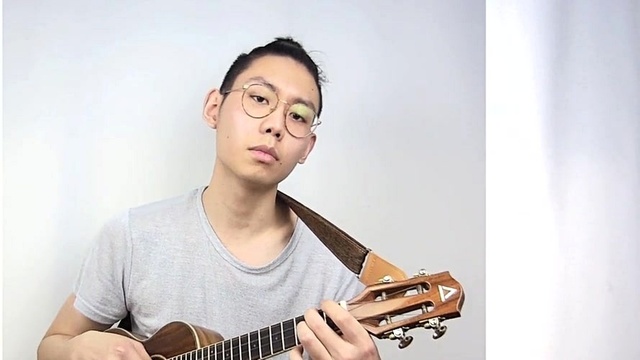 模仿翻唱 - 尤克里里《童话镇》ukulele弹唱&完整教学 (饭制版)