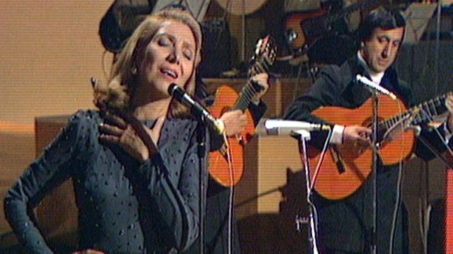 Maria Dolores Pradera - Que Te Vaya Bonito (Actuación TVE - La hora de...El Mundo de Raphael)