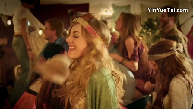 Mackenzie Seipert - Misfit Parade