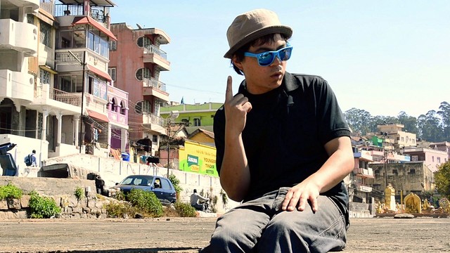 Buutsi-T ja Lokit - Bite My Nuts(feat. Shane & Suho Superstar)