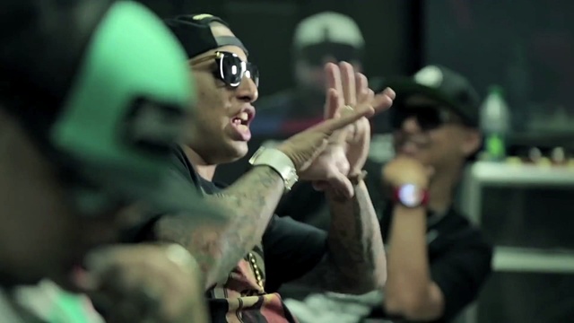 Ñengo Flow - Mujeres y Chavos