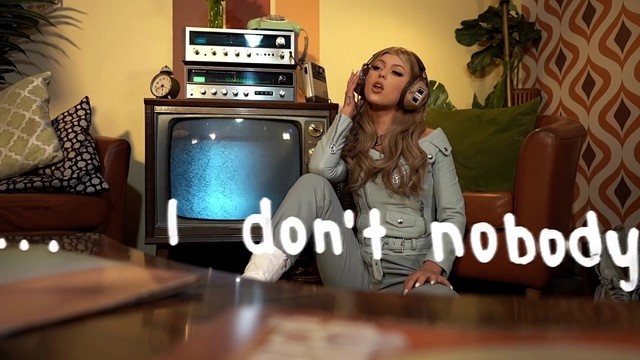 Loren Gray - Nobody To Love (歌词版)