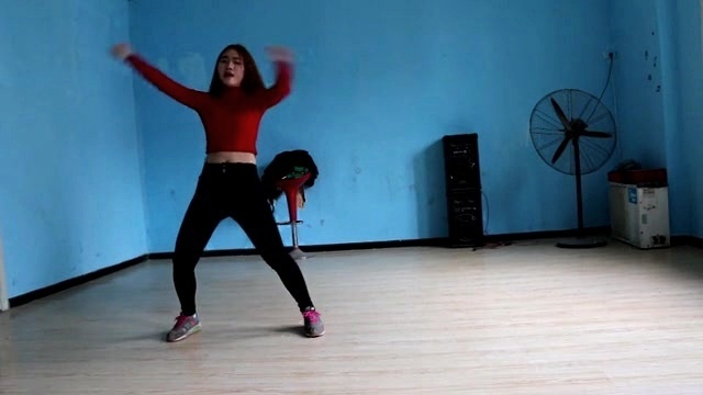 舞蹈视频 - 【1M舞室】MAY J LEE编舞 worth it 舞蹈模仿 @晴阿阿525 (饭制版)
