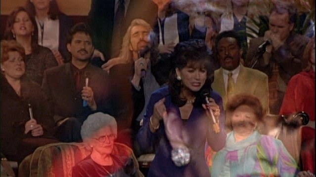 Bill & Gloria Gaither - The Only Real Peace (Live)