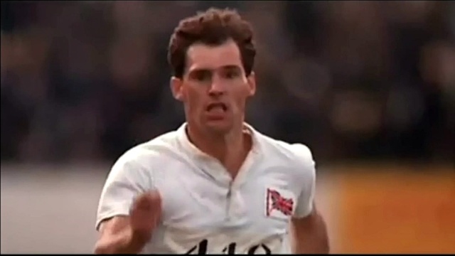 Vangelis - Chariots Of Fire (《马达加斯加》电影插曲)