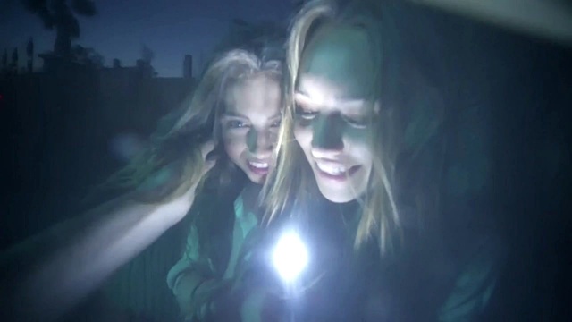 Juno - Stuck Around It