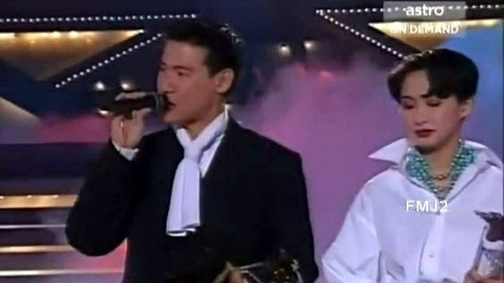 汤宝如 - 相思风雨中 1992年度十大劲歌金曲颁奖典礼现场版 (Live)