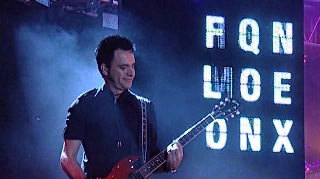 Soda Stereo - Primavera 0 (Gira Me Verás Volver - Extras)