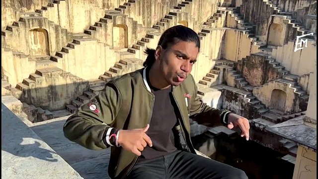 HM KING - JAIPUR SE HAI