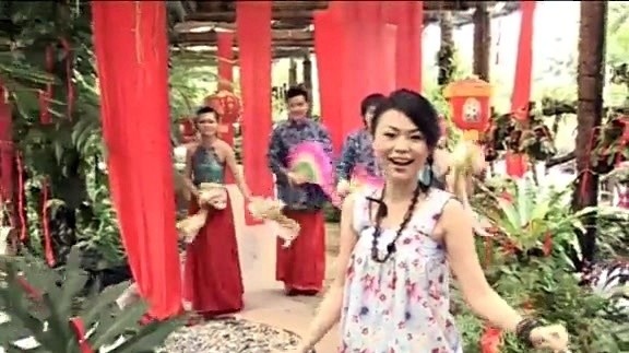 吴泓君 - 新年好Happy New Year Medley