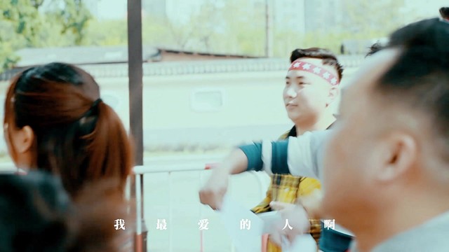 唐磊一首丁香花伤感的旋律曾经感动过无数人