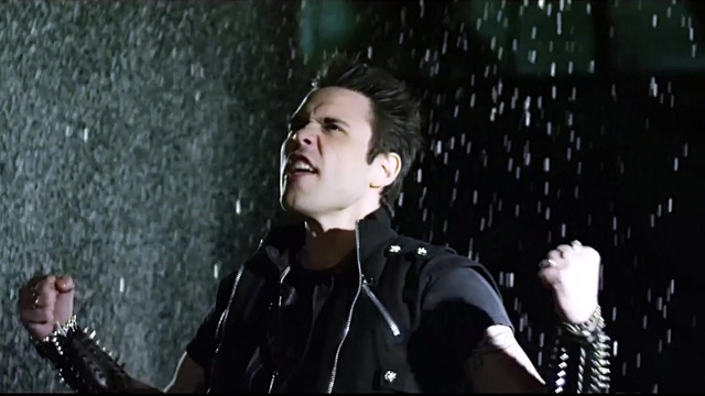 Trapt - Living In The Eye Of The Storm