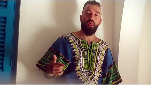 Skizzo Skillz - Sub Un Palmier