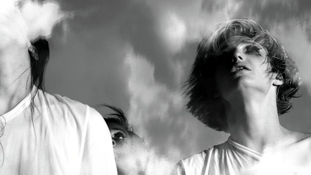 Ye (侃爷) - Lost In The World