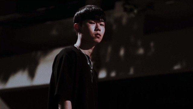 트루먼 (Truman) - Kick