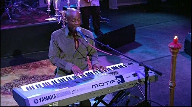 Kem - I Can't Stop Loving You