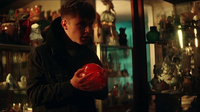 HRVY - ME BECAUSE OF YOU