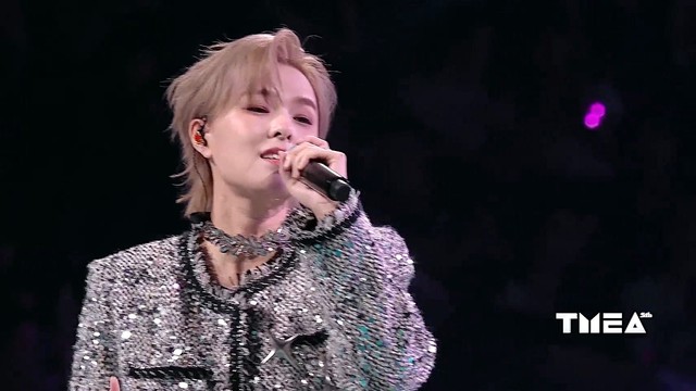 Sunnee杨芸晴 - 《这种念头》Sunnee杨芸晴-第五届腾讯音乐娱乐盛典室内音乐节 (Live)