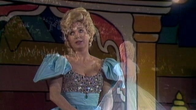 Shirley Jones - I Whistle A Happy Tune (Live On The Ed Sullivan Show, November 22, 1970)