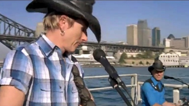 The Yeehaa Boys - Knocking Boots