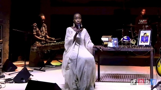 Rokia Traoré - Rokia Traoré: Tiny Desk (Home) Concert (Live)